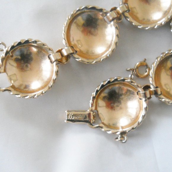 Button Bracelet, 7", Pebbled, Gold Tone, Barclay - Picture 4 of 5